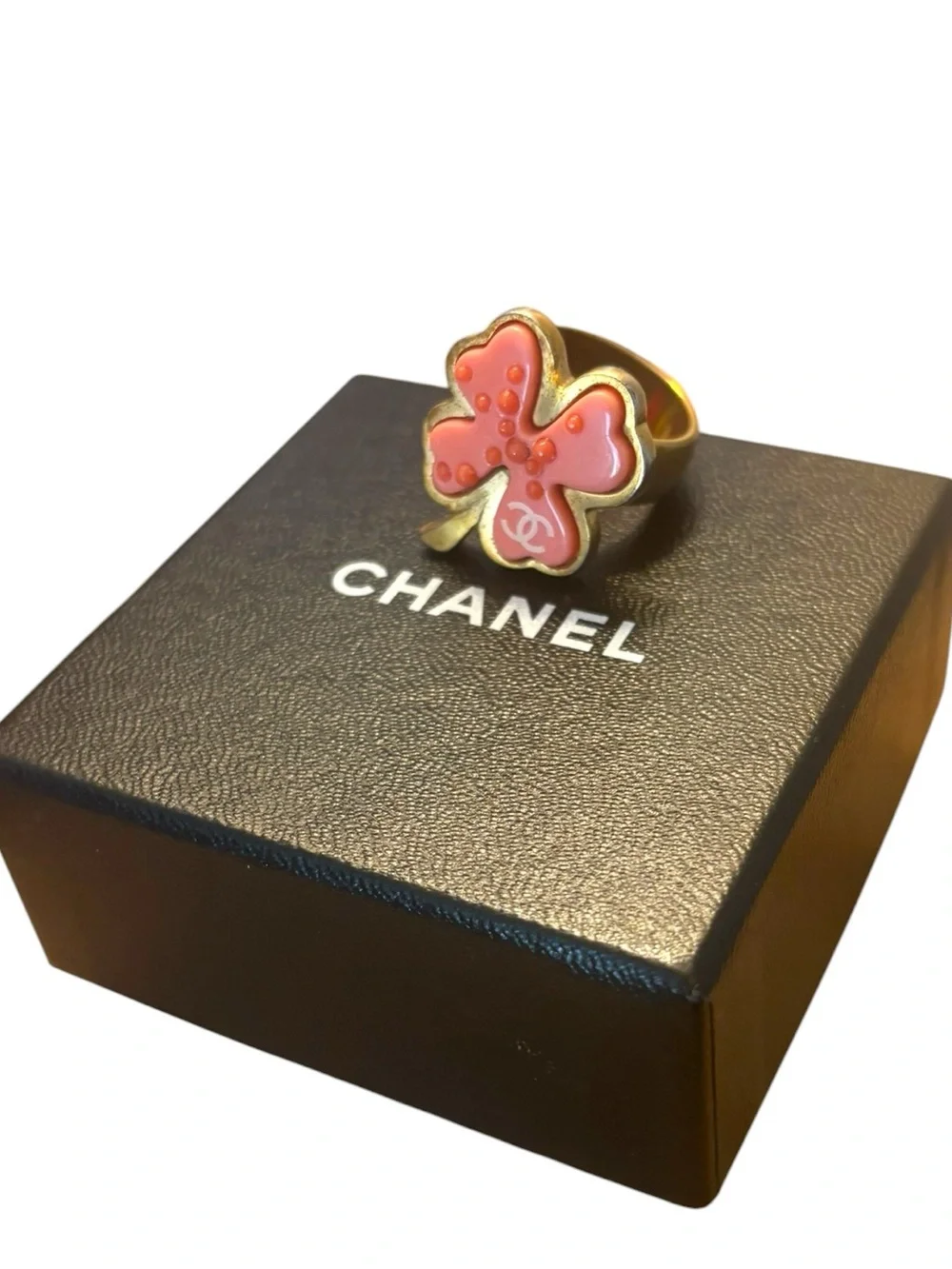 Chanel Vintage Coral Clover Ring - Sz 6.5